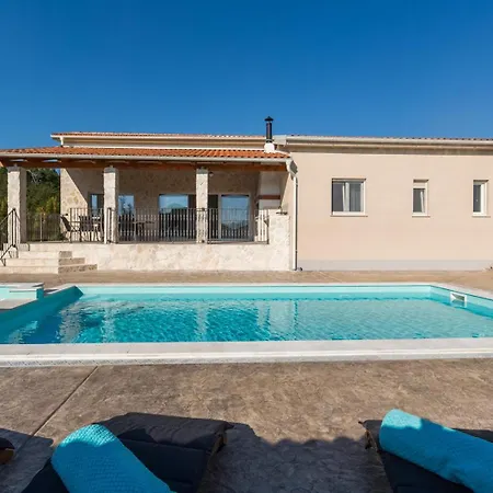Villa Diana Private Pool Near *